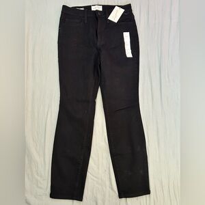 Universal Thread Women's Dark Jeans